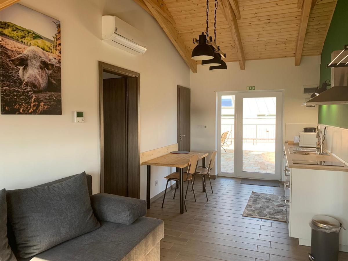 Oeregtoelgy Apartman Szar Exterior photo